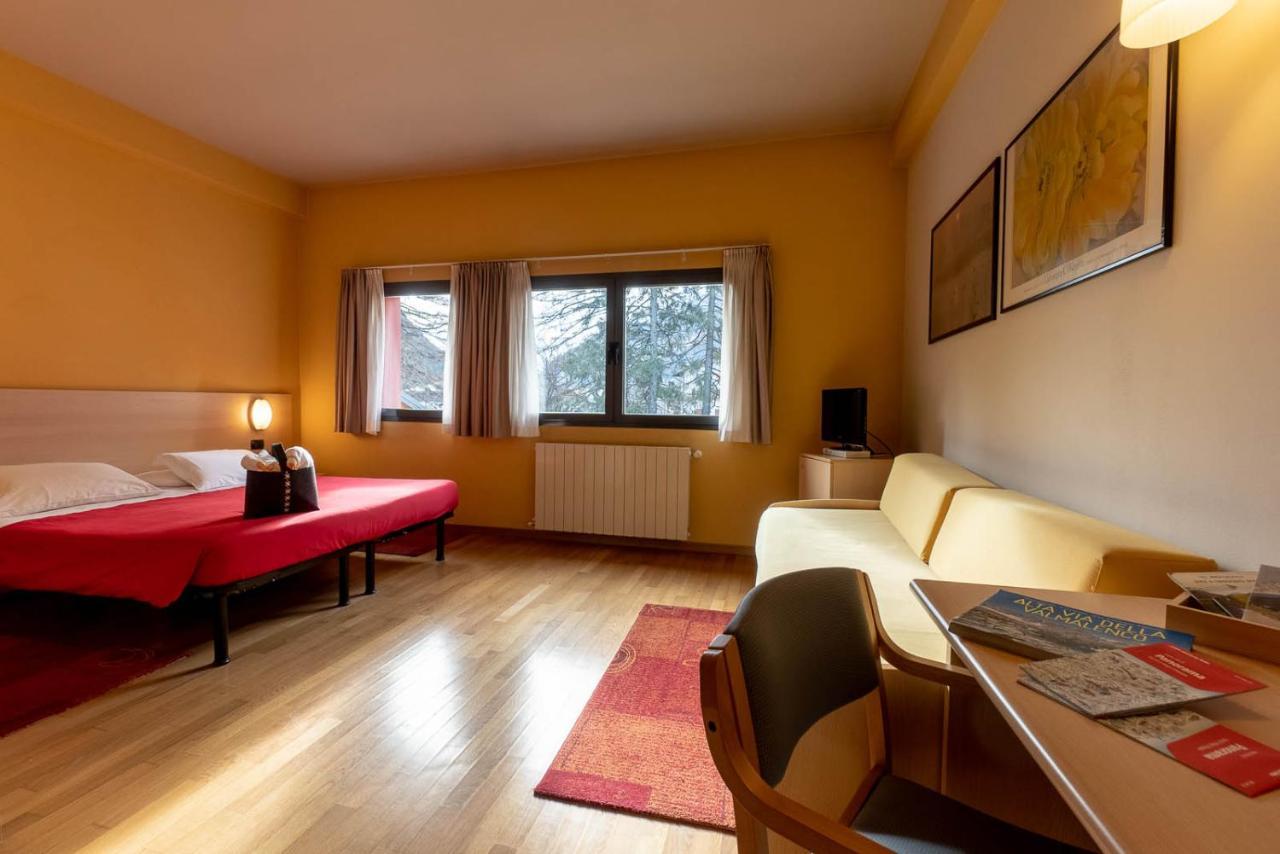 Hotel Cepina Albergo Incantato Valdisotto Luaran gambar