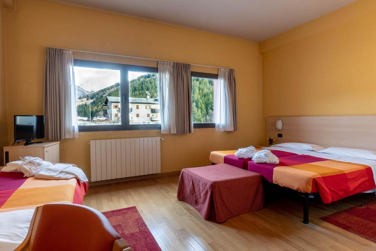 Hotel Cepina Albergo Incantato Valdisotto Luaran gambar