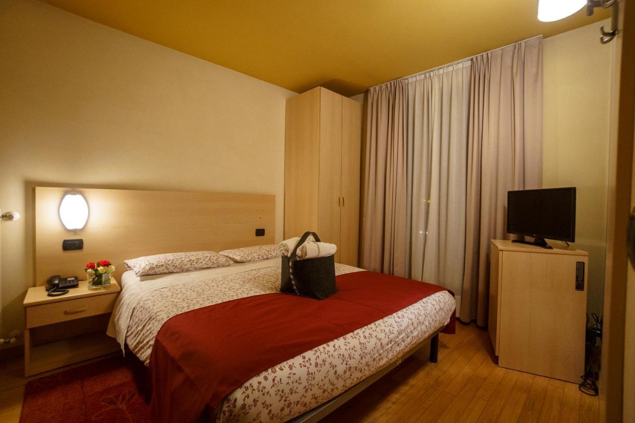 Hotel Cepina Albergo Incantato Valdisotto Luaran gambar
